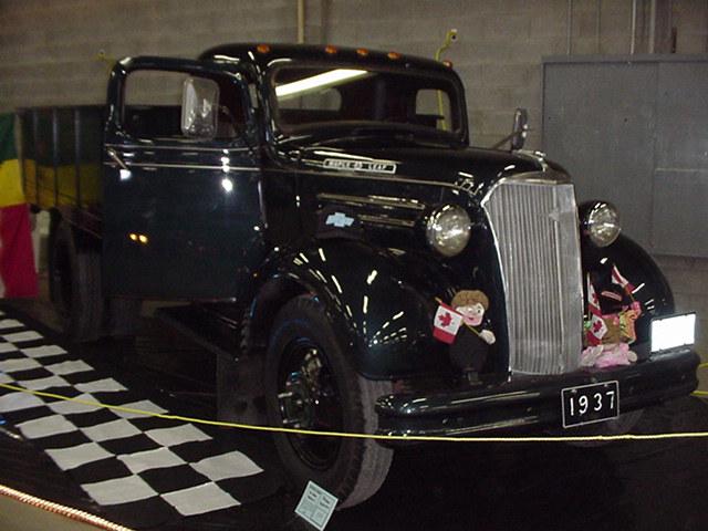 1937 Maple Leaf Truck